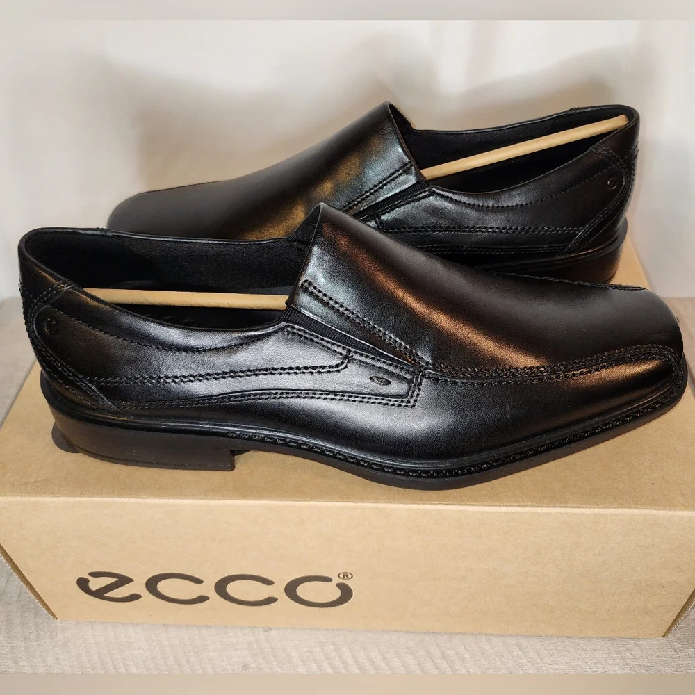 New! Men's ECCO Verona Classic Penny Loafer Size 10